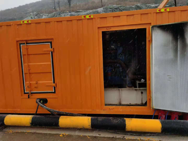 港南发电机出租 柴油发电机组电压低报警怎么办？